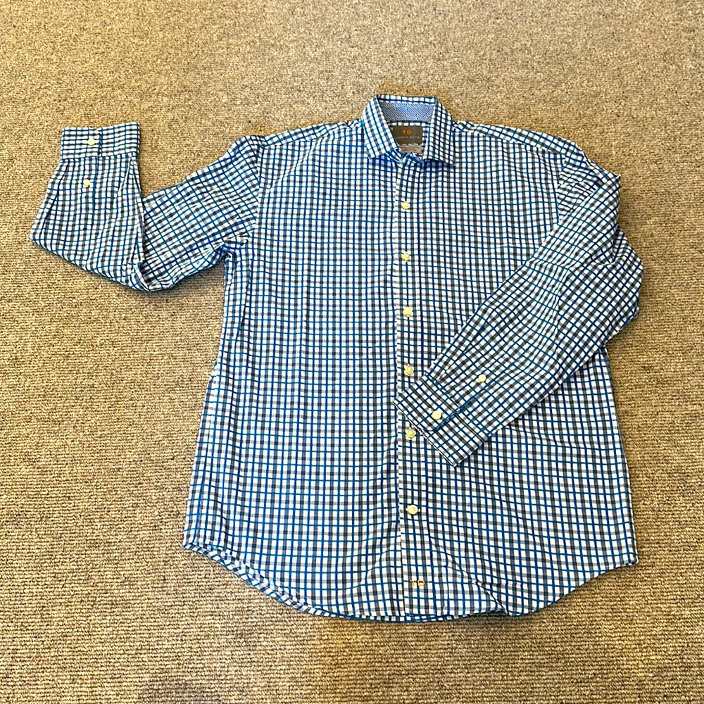 THOMAS DEAN BOYS SIZE LARGE(14/16) BLUE AND WHITE COTTON LONG SLEEVE DRESS SHIRT